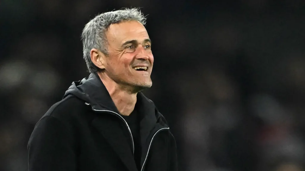 Luis Enrique rejects Manchester United