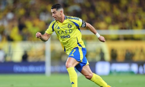 Cristiano Ronaldo of Al Nassr runs with the ball during the Saudi Pro League match between Al Nassr and Al Ittihad at Al-Awwal Park on May 07, 2025 in Riyadh, Saudi Arabia. (Photo by Abdullah Ahmed/Getty Images)