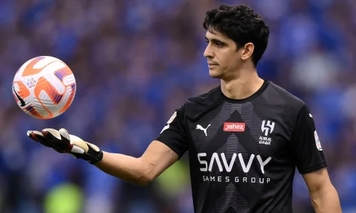 GettyImages-1760552856-Yassine-Bounou