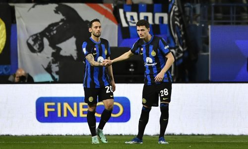 Hakan-Calhanoglu-Benjamin-Pavard-Inter