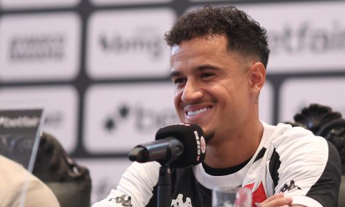 dm_240712_Coutinho_reveals_World_Cup_2026_dream_at_unveiling