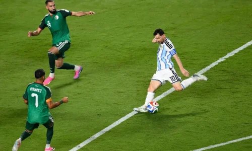 urnpublicidap.org6bdb86e04ed24187b4321cdeed542d4cAPTOPIX_Algeria_Argentina_WCup_Soccer__2_44
